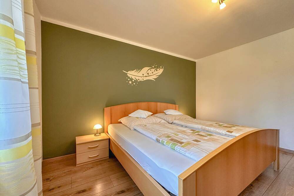 Ganze Wohnung, Große Wohnung mit Infrarotsauna und Whirlpool in Prackenbach, Ostbayern