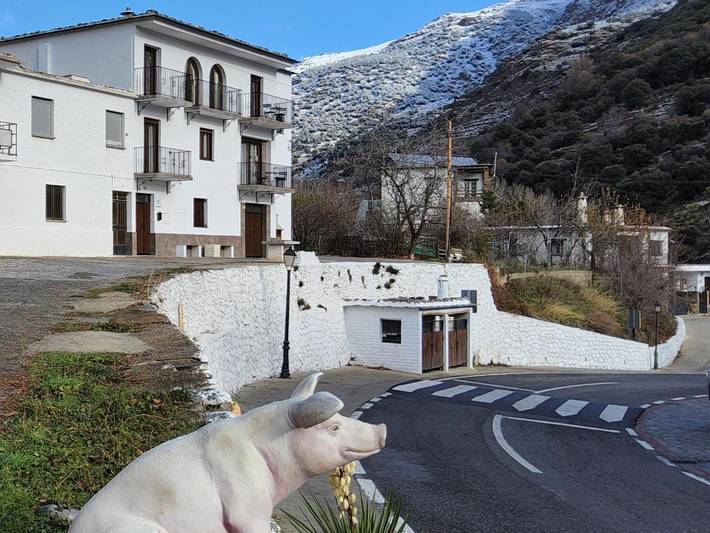 Apartamento para 6 personas, con Balcón además de Terraza y Vistas en Trevélez