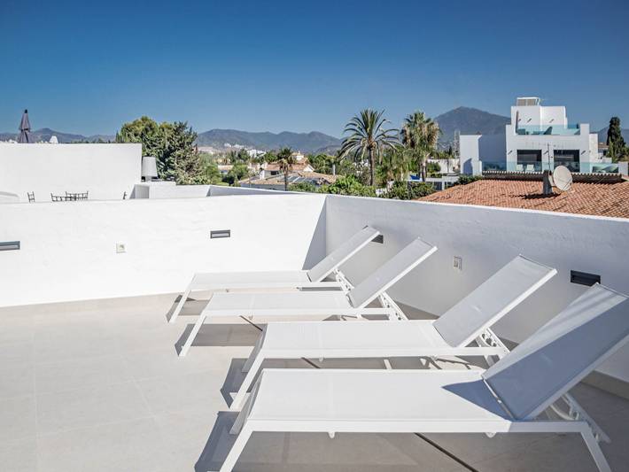 Casa de huéspedes para 8 personas, con piscina y jardín en San Pedro Alcántara - 2