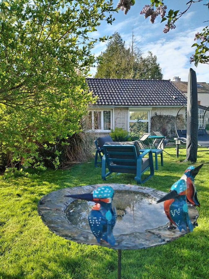 Location de vacances pour 4 personnes, avec sauna ainsi que jardin et jacuzzi à Les Essarts-le-Roi - 2