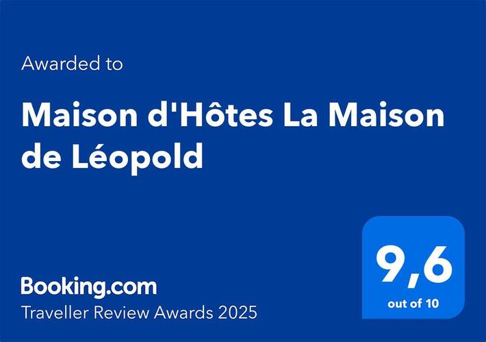 Location de vacances pour 2 personnes, avec vue ainsi que jardin et piscine à Terrasson-Lavilledieu - 2