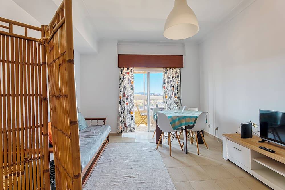 Ganze Wohnung, Over the Rainbow in Almada, Halbinsel von Setúbal