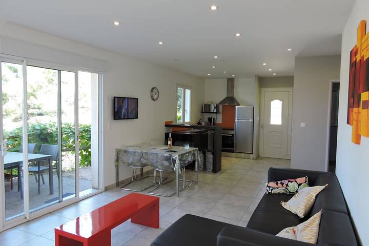 Villa pour 5 personnes, avec piscine, animaux acceptés en Ardèche - 2