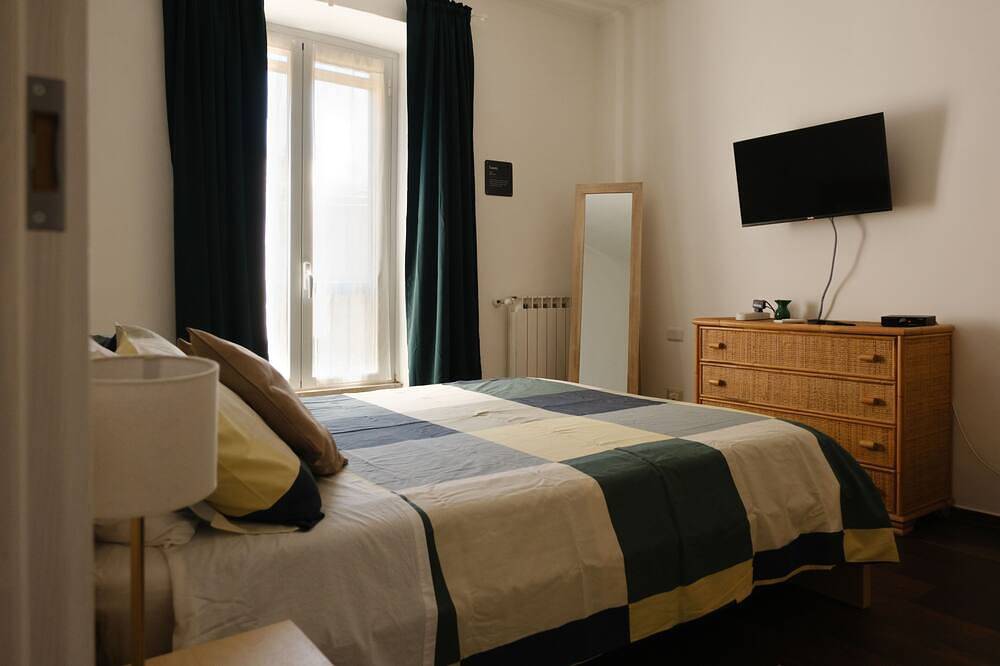 Apartamento entero, Old town and the Lake in Anguillara Sabazia, Lago de Bracciano