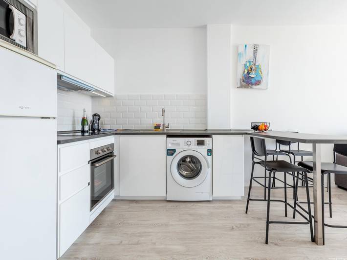 Gîte pour 4 personnes, avec piscine ainsi que balcon et vue sur l’océan dans Playa Paraíso - 4