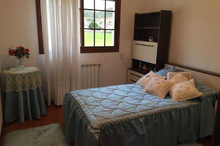 Maison chalet face à la ria d'Ortigueira in Cuíña, Ortigueira
