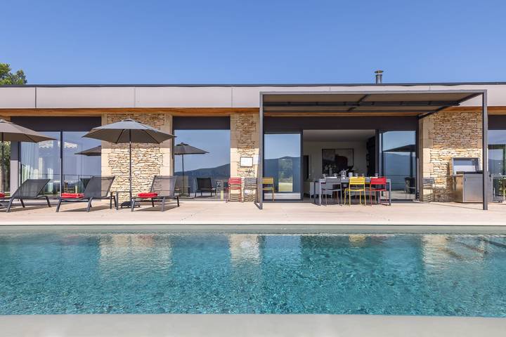 Location de vacances pour 6 personnes, avec jardin et terrasse à Bonnieux - 4