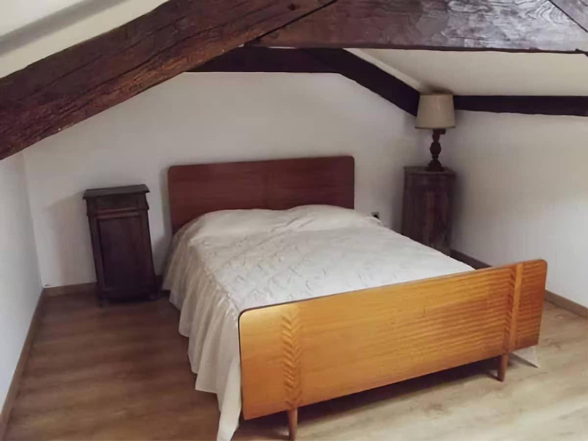 Four-Bedroom House in Boisse, Périgord Pourpre