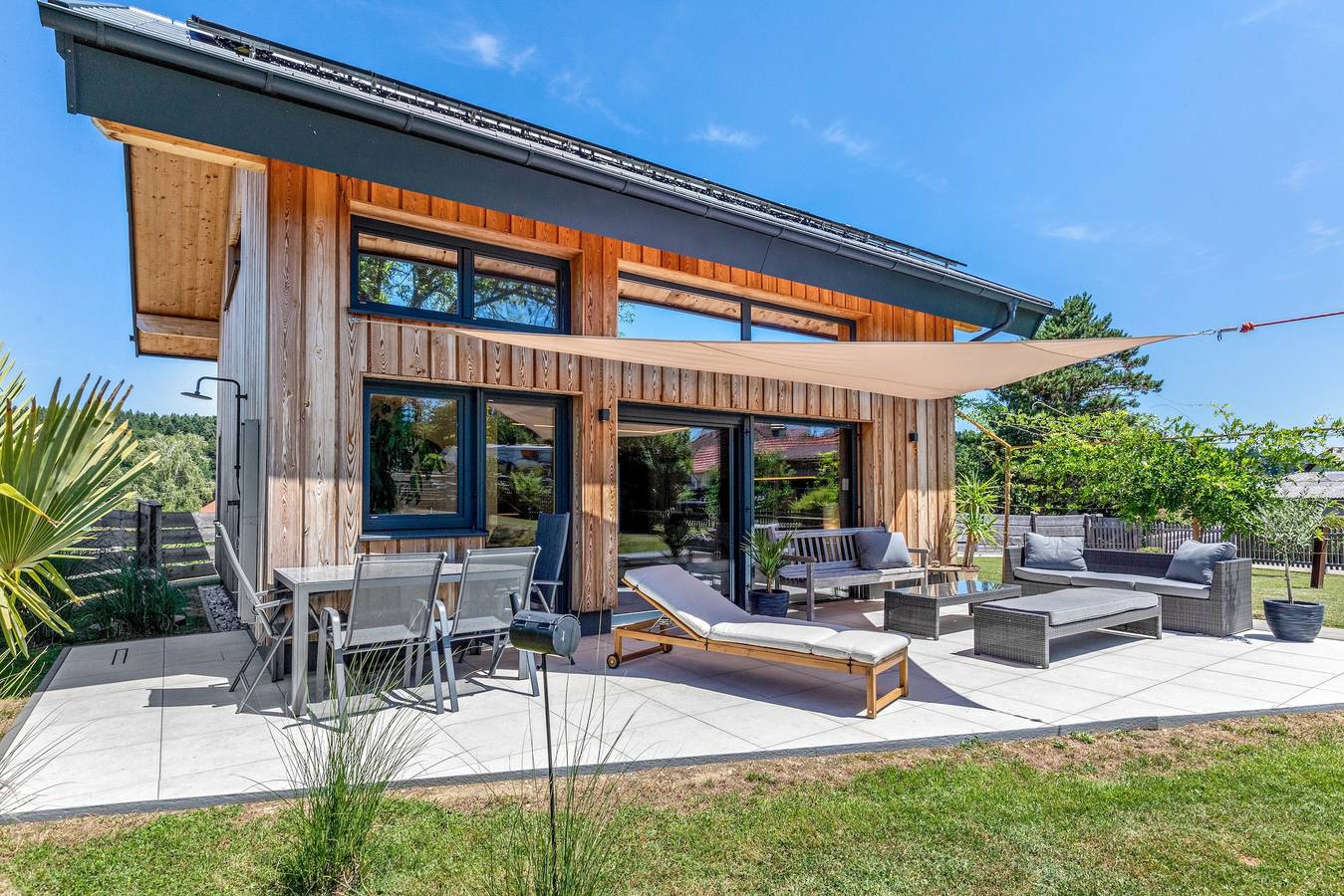 Ganze Ferienwohnung, Tiny House mit privater Terrasse, eigenem Garten und Wlan in Braunau am Inn