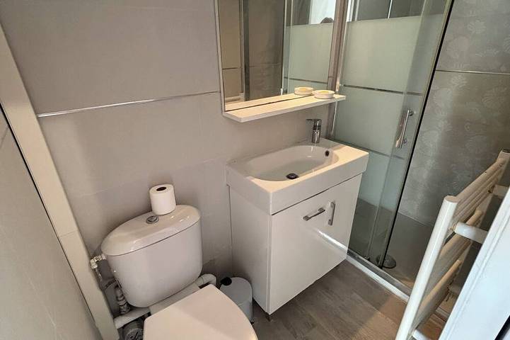 Gîte pour 4 personnes, avec terrasse et jardin dans La Bergerie - 4