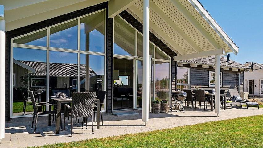 Strandhaus für 13 Personen, mit Terrasse und Whirlpool sowie Sauna in Olpenitz - 2