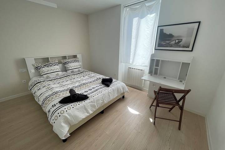Apartamento entero, Villa Aurore, a fully equipped and furnished 3-bedroom unit in Fumel, Quercy