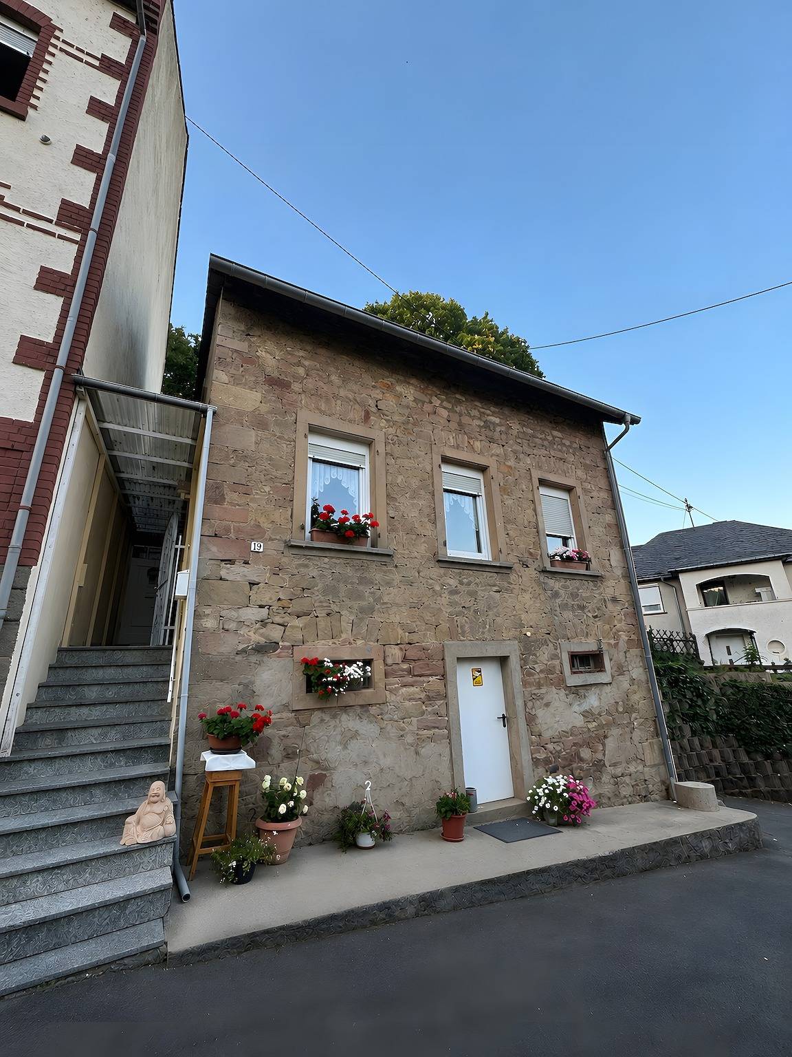 Ferienhaus 'Schöner Aussicht' mit privater Terrasse, Garten und Wlan in Kirn, Landkreis Bad Kreuznach