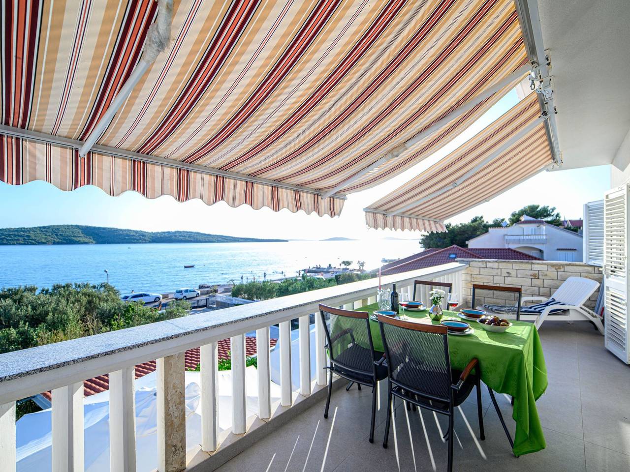 Ganze Wohnung, Wohnung mit Blick auf das Wasser in Sibenik, Šibenik-Knin