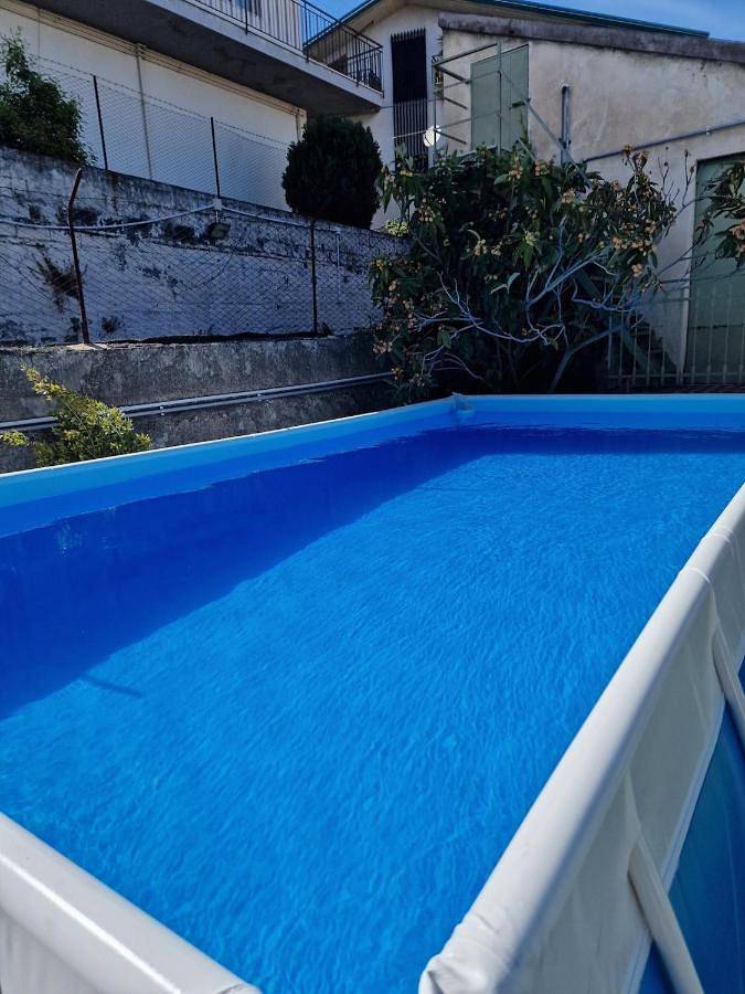 Deluxe Quadruple Room in Nicolosi, Etna