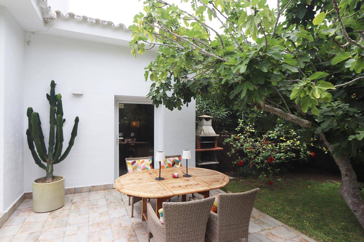 Casa Sol - Wunderschön eingerichtetes Ferienhaus mit Garten in Strandnähe in Fuente del Gallo, Conil de la Frontera