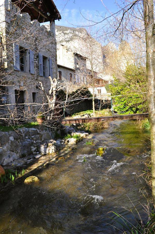 Location de vacances pour 4 personnes, avec vue et jardin, animaux acceptés dans Forêt de Saoû - 2