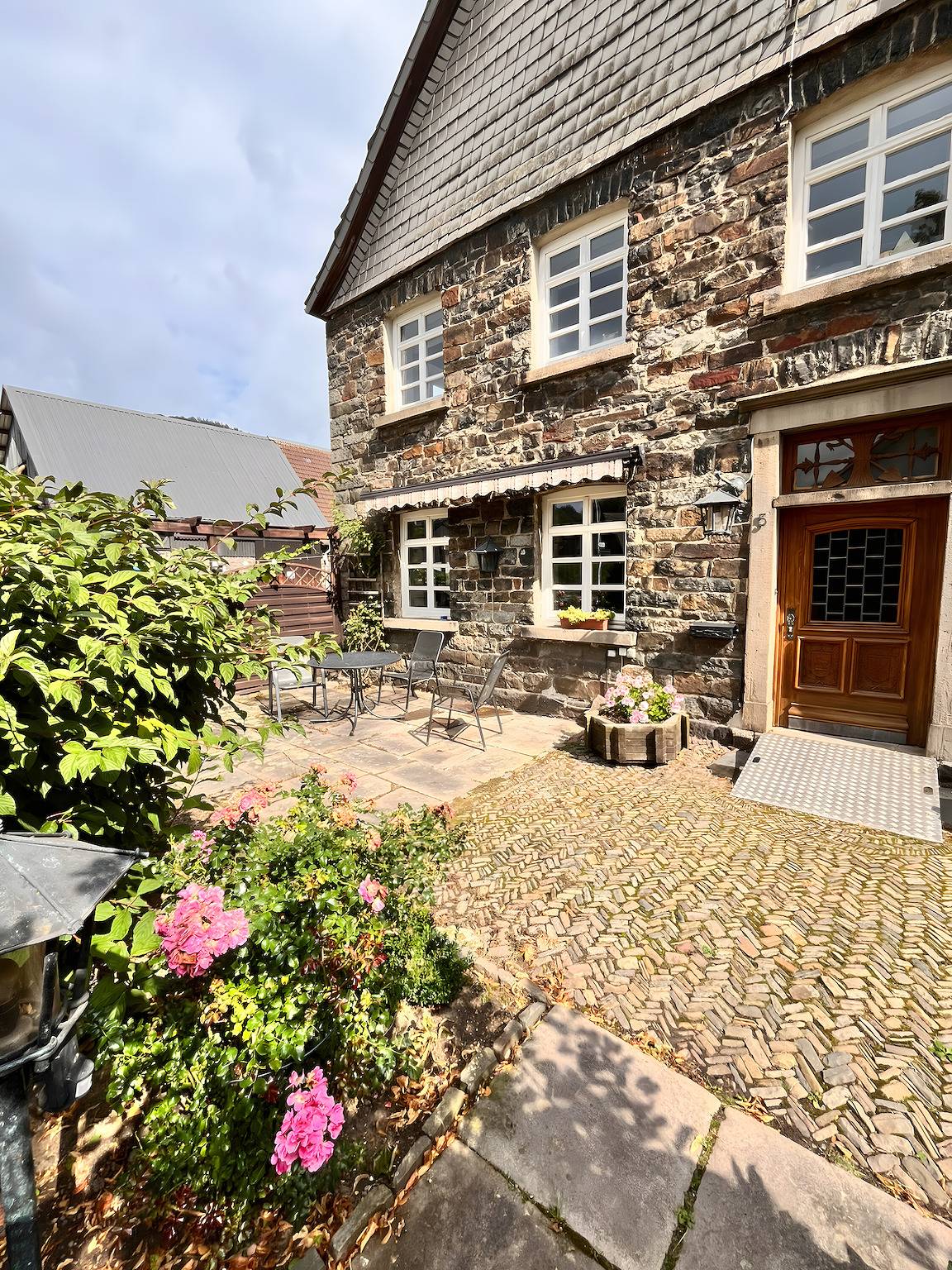 Bauernhaus 'Kempers Auszeit' mit Bergblick, privater Terrasse und Wlan in Plettenberg, Märkischer Kreis