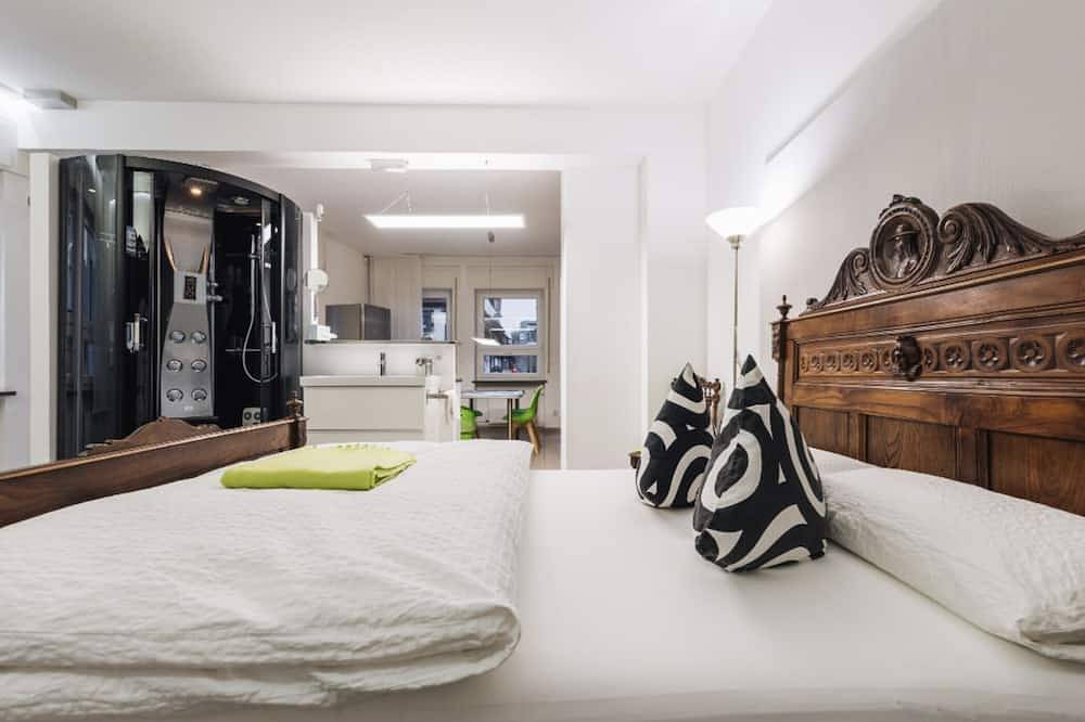 Ganze Wohnung, Modern 1 room Loft City Center Ground Floor in Ulm, Schwaben