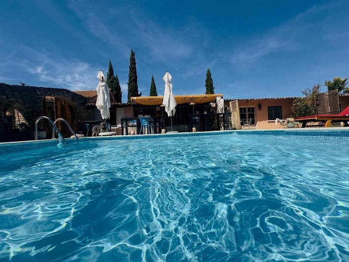 Chambre d’hôte pour 4 personnes, avec jardin ainsi que piscine et vue à L'Isle-sur-la-Sorgue - 2