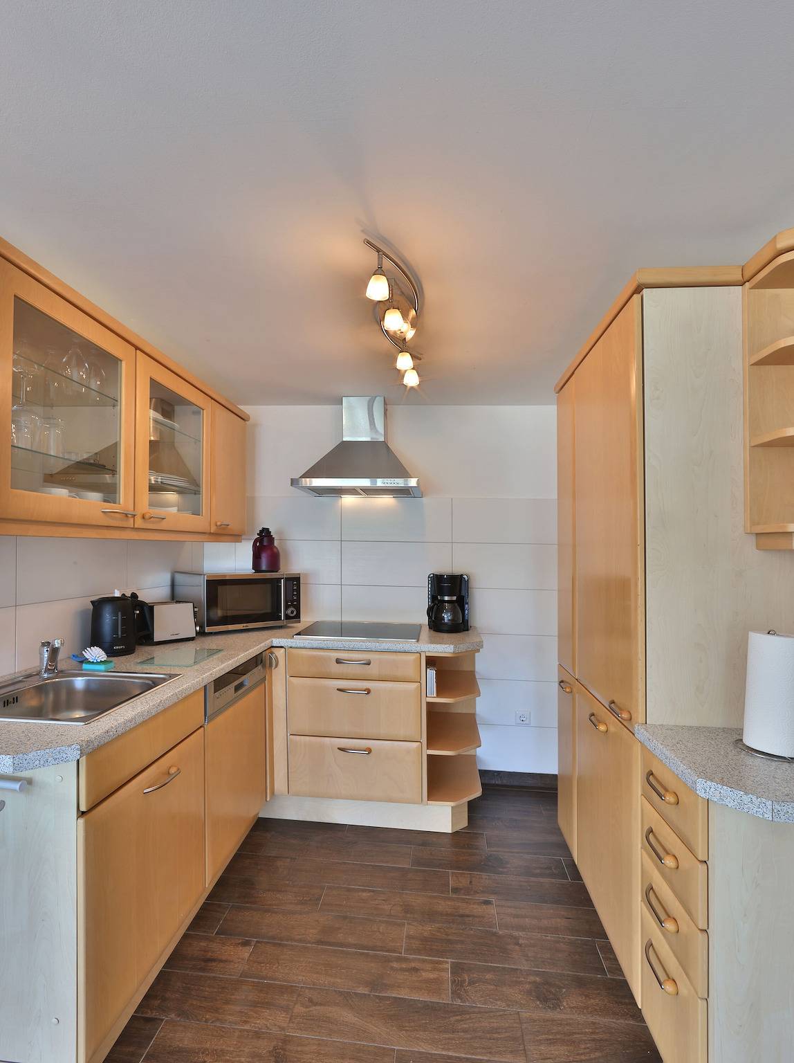 Ganze Wohnung, Ferienwohnung 'Bodanrück, 45qm' mit Seeblick, privater Terrasse und Wi-Fi in Bodman-Ludwigshafen, Obersee (Bodensee)