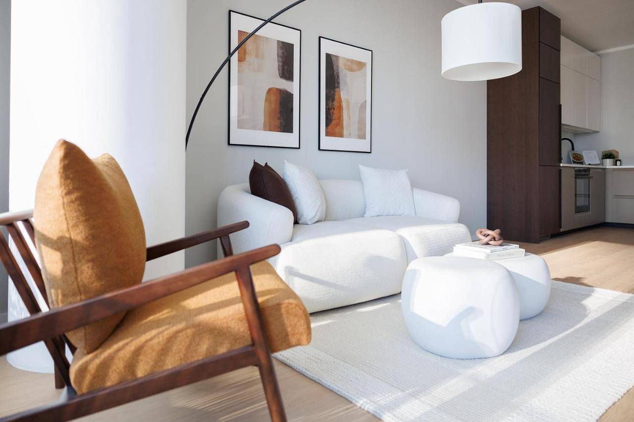 Ganze Wohnung, Skyline Suite - Danube-View Balcony & Pool in Wien, Donau Niederösterreich