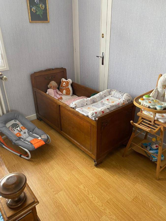 Location de vacances pour 6 personnes, avec jardin à Mesvres - 4