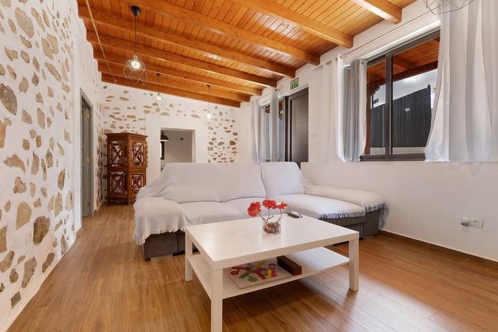 Vacation Home 'Casa Milagrito Betancuria' with Terraces & Wi-Fi in Betancuría, Fuerteventura
