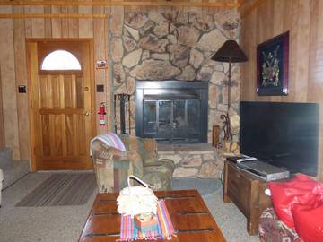 Log Cabin for 12 Guests in Ruidoso, Ski Apache, Picture 4