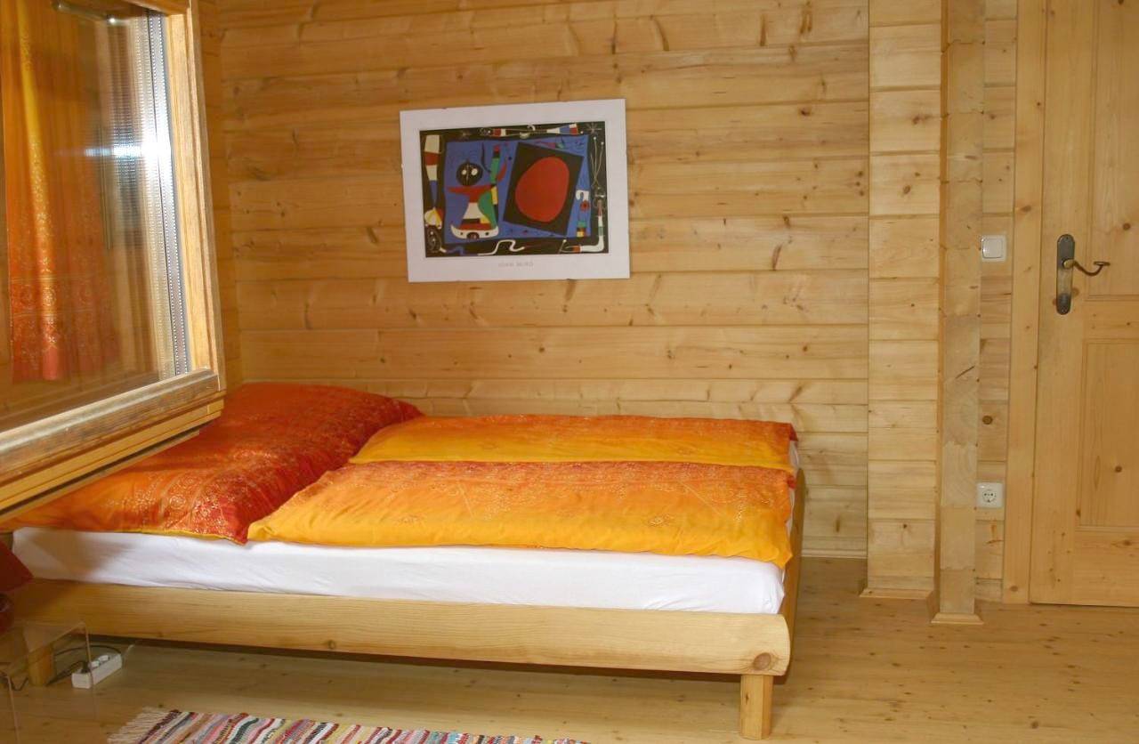 Gästezimmer im Holzhaus im Grünem in Passau, Passauer Land