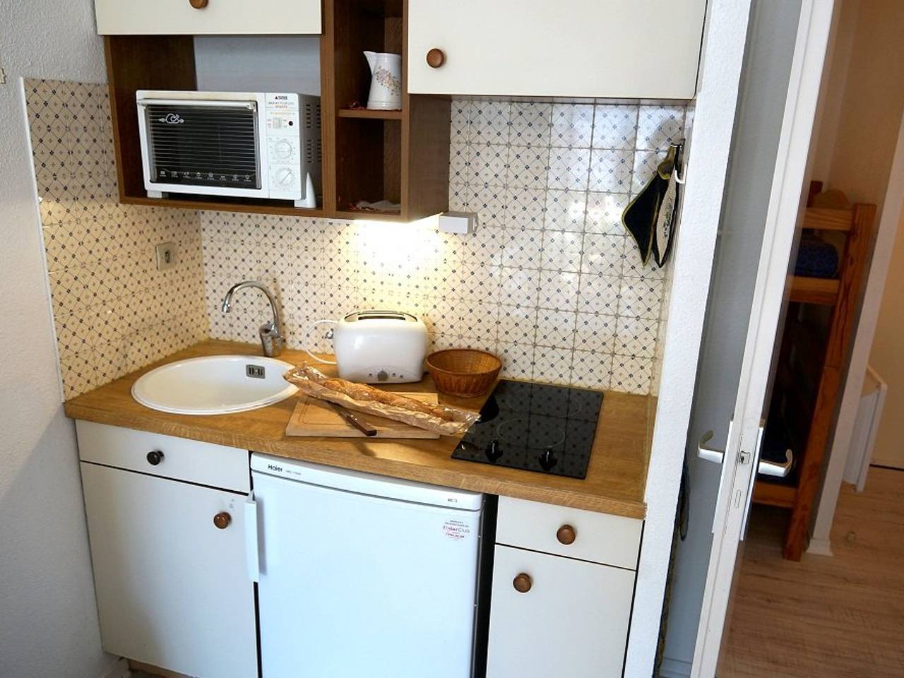 Appartement entier, Appartement 4 pers. à Luchon - Balcons Sud, Parking et Proximité Thermes et Commerces in Luchon-Superbagnères, Bagnères-de-Luchon