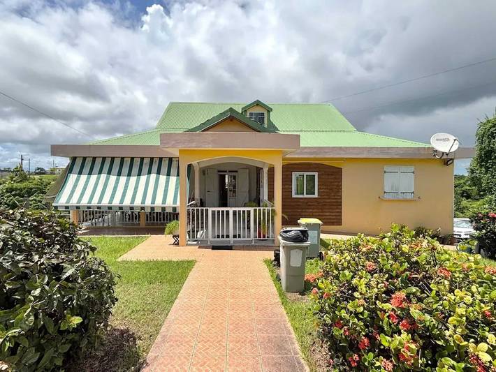 Maison de vacances pour 2 personnes, avec terrasse à Sainte-Anne