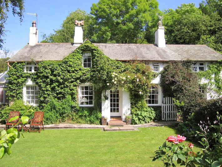 Holiday rental for 4 people, with garden in Barrow-in-Furness