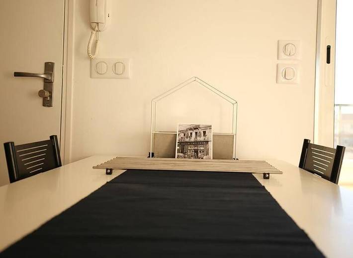 Gîte pour 4 personnes, avec vue et terrasse dans Office De Tourisme Et Des Congres De Marseille - 3