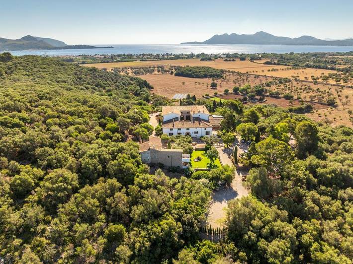 Hôtel pour 2 personnes, avec Terrasse et Jardin ainsi que Piscine et Sauna