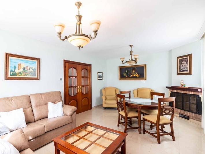 Casa de vacaciones para 8 personas, con jardín además de terraza y piscina en Valle de Lecrín - 3
