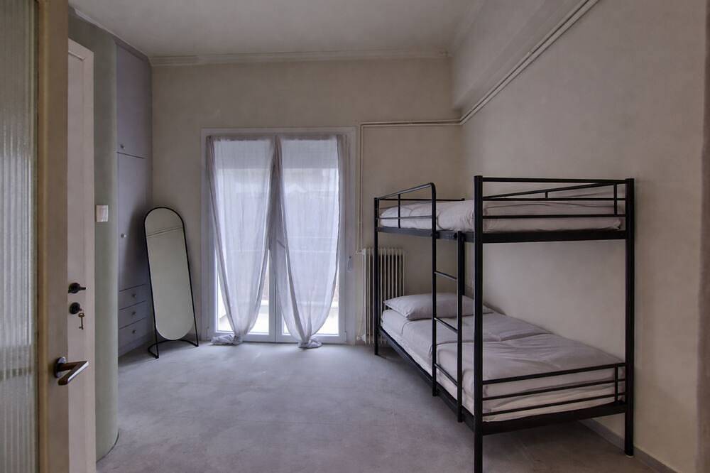 Entire apartment, Houseloft Volos Seaview Hub in Volos, Magnisia