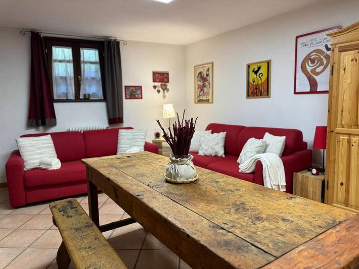 Gîte pour 6 personnes, avec vue et terrasse dans Antagnod - 4