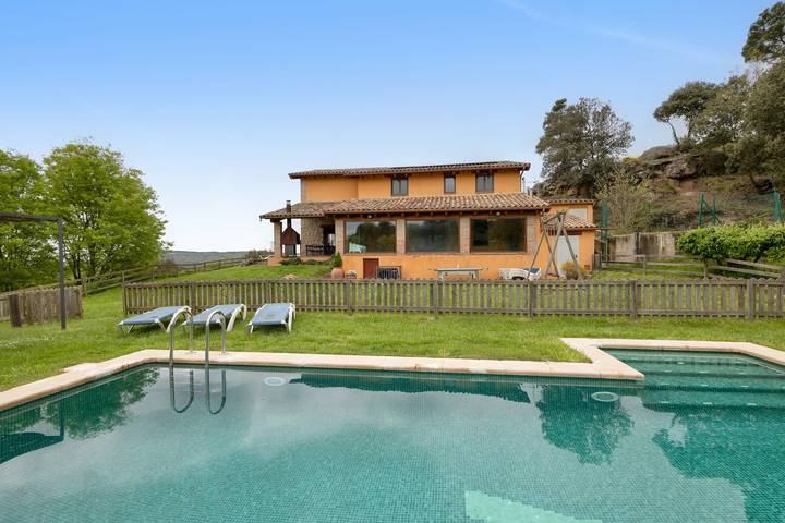 Chalet para 15 personas, con Jardín en Provincia de Barcelona