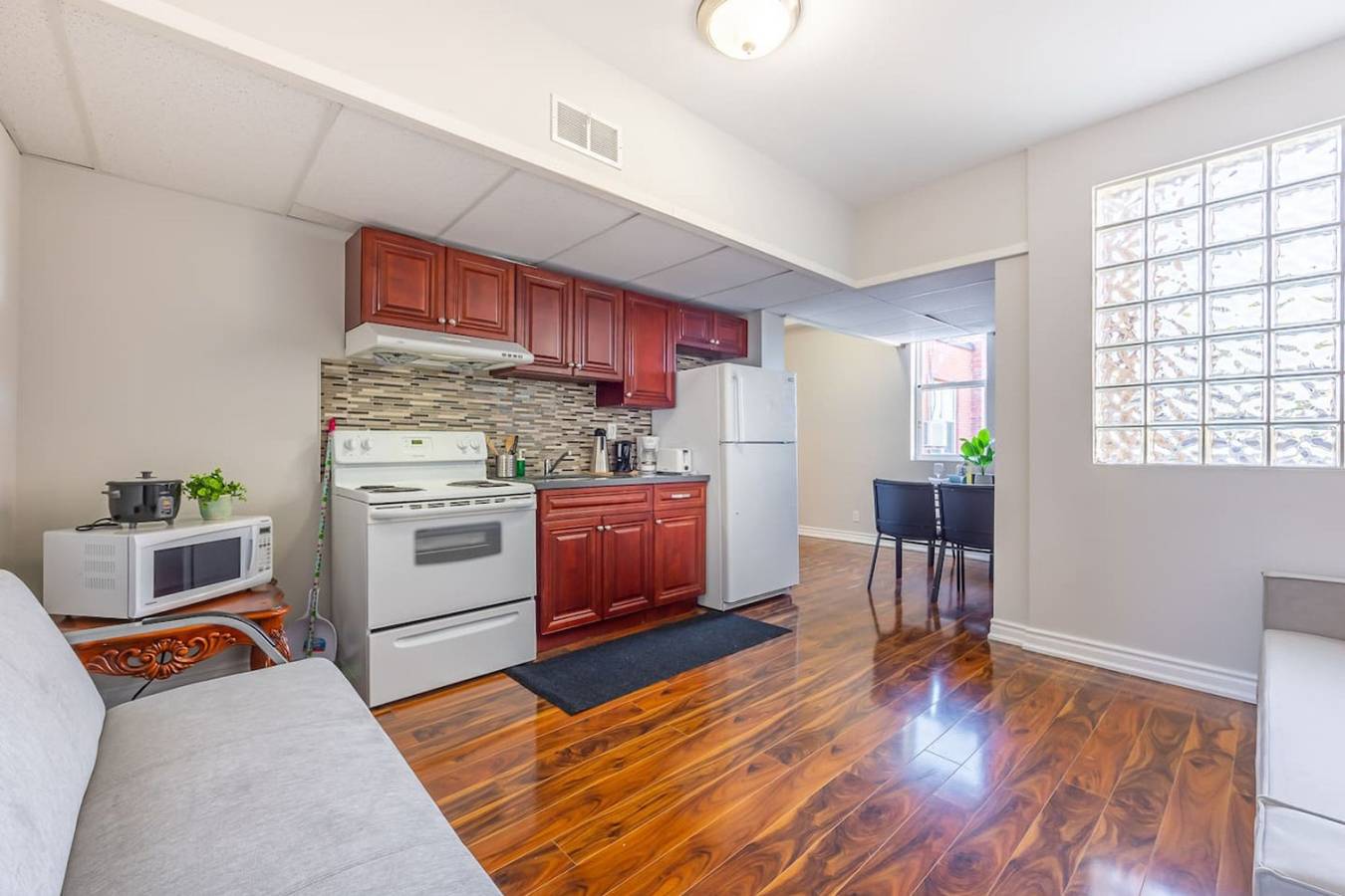 Apartamento entero, Chic 1Br Retreat, Perfect for Niagara Falls Trips in Niagara Falls, Cataratas del Niágara