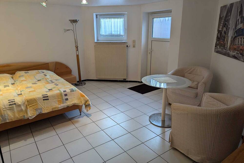 Ganze Wohnung, Gemütliche Ferienwohnung 6 km bis Bamberg Stadtmitte in Strullendorf, Landkreis Bamberg