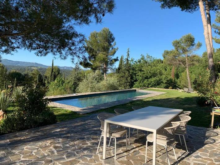 Villa pour 6 personnes, avec jardin et vue ainsi que piscine et terrasse - 1