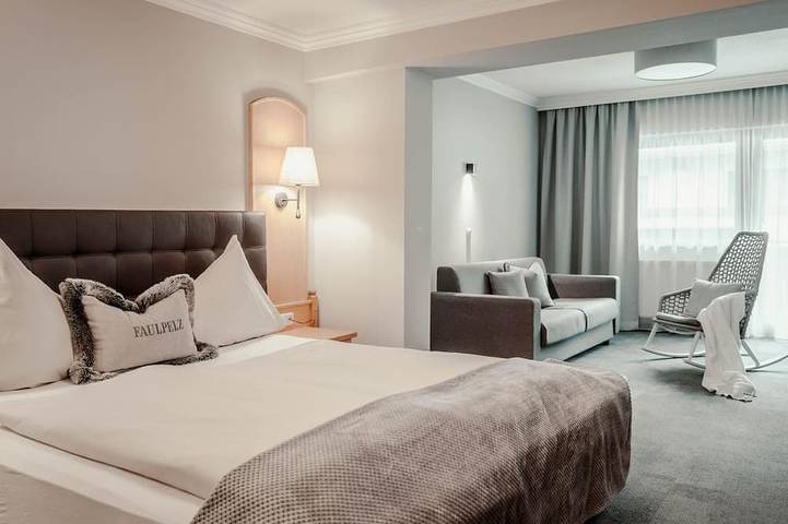 Ferienhaus für 2 Personen, mit Balkon und Sauna sowie Pool