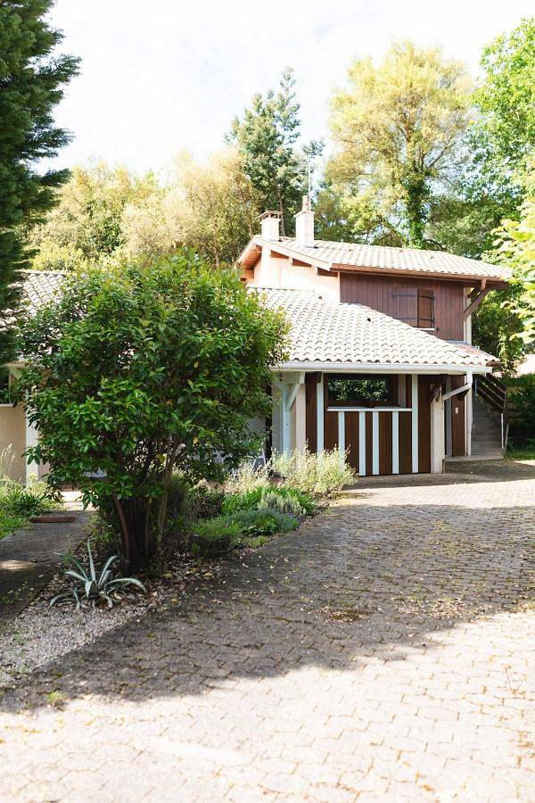 Casa de vacaciones para 10 personas, con vistas además de terraza y jardín, Se admiten mascotas - 1