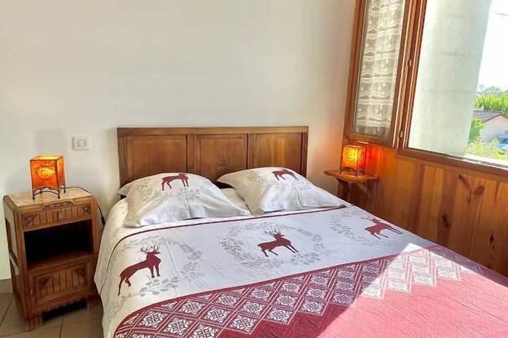Location de vacances pour 8 personnes, avec Jardin à Chazey-sur-Ain - 4