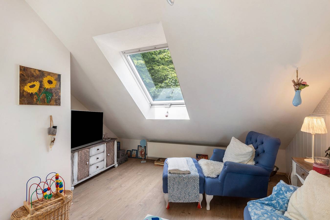 Appartement entier, Appartement 'Ferienwohnung Am Jakobsweg' avec jardin partagé et Wi-Fi in Schmallenberg, Arrondissement du Haut-Sauerland