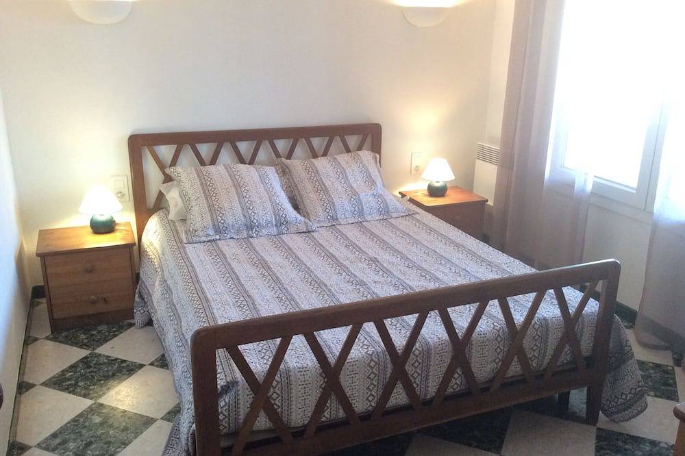 Immediate Seaside studio for 2 people (up to 6 with options) in Vendres, Côte d'Améthyste