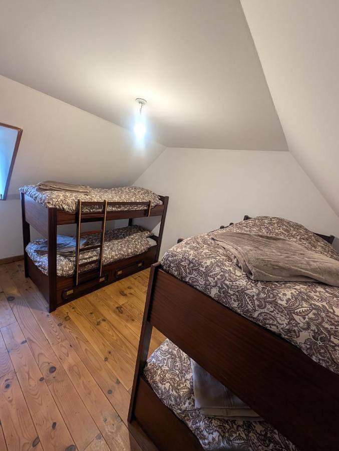 Location de vacances pour 10 personnes, avec terrasse, animaux acceptés à Plouëc-du-Trieux - 2