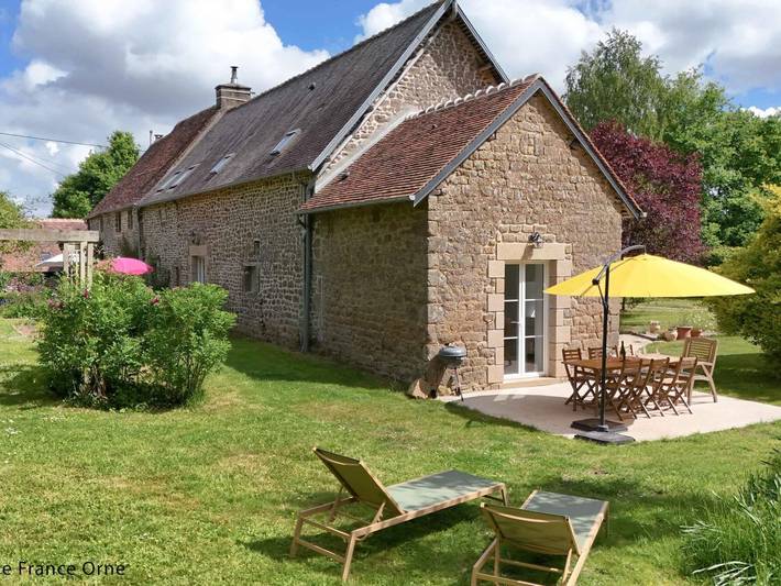 Gîte pour 6 personnes, avec jardin