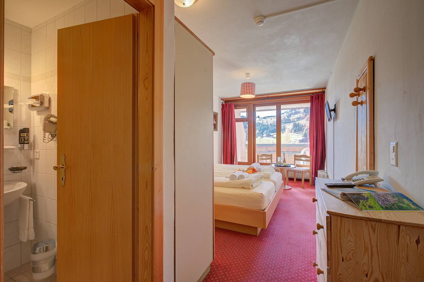 Hotel Relais Alpin Twin Room Ski In-Out 4 in Les Mosses, Ormont-Dessous